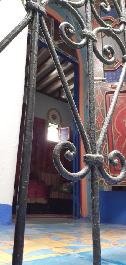 Hotel Dar Antonio Szafszawan Zewnętrze zdjęcie
